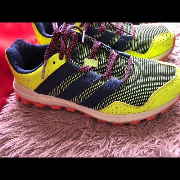 Running shoes - Picture 5 of 5